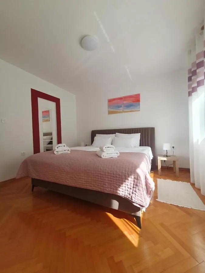By The Sea Martina Apartment Rijeka 0*,