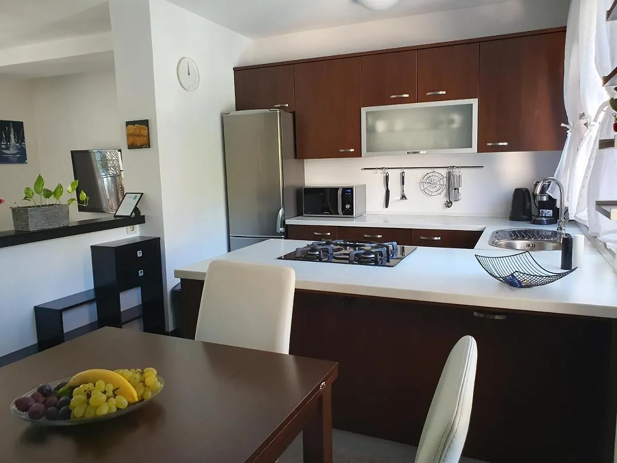By The Sea Martina Apartment Rijeka